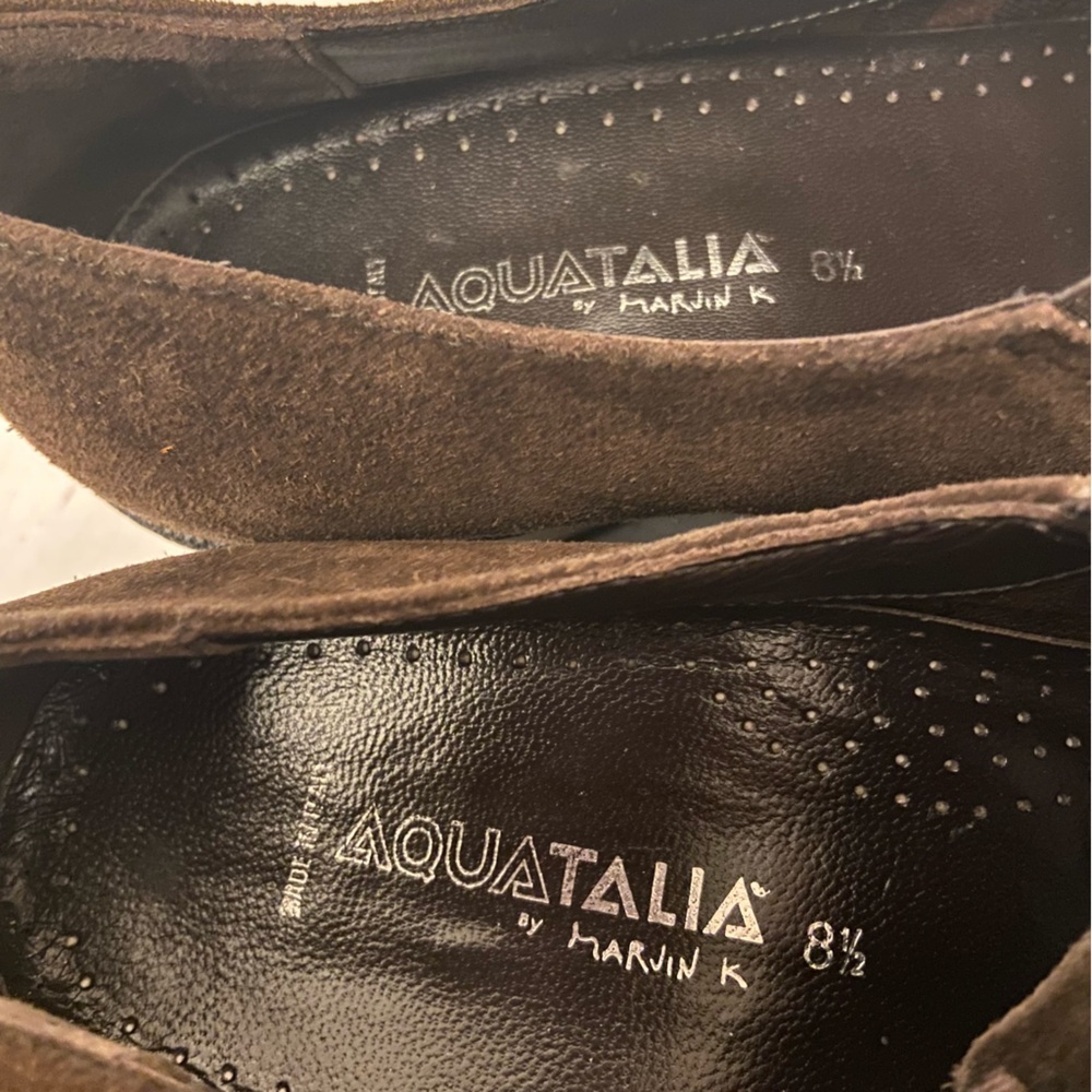 Aquatalia Genuine Suede Low Wedge Side Zip Round Toe Shoes By Marvin K. Brown - Picture 6 of 6